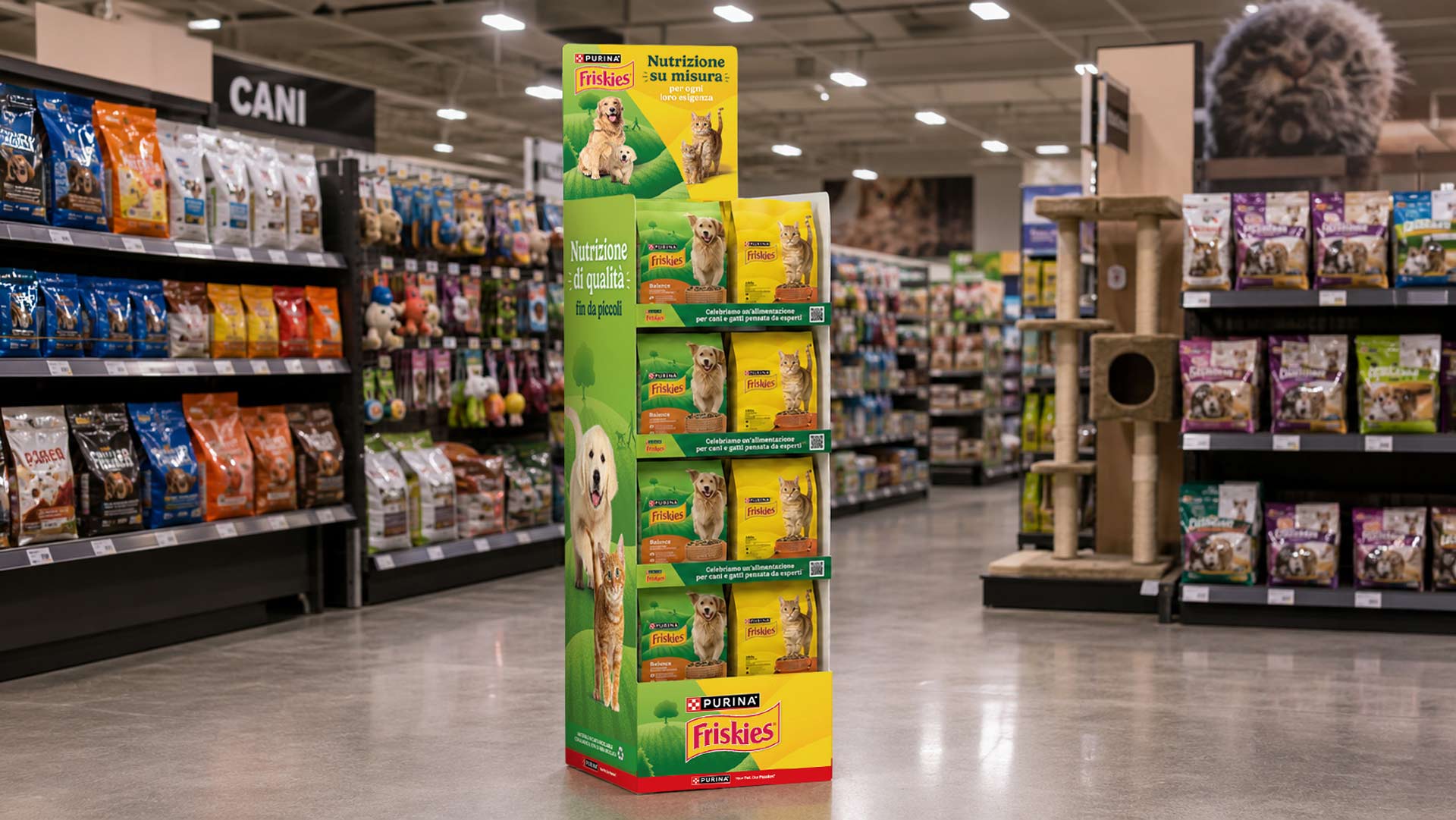 L'espositore cane e gatto dedicato alla GDO realizzato da ATC per rilanciare il brand Friskies